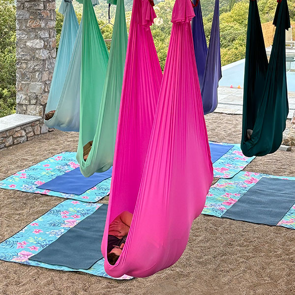 Villa Beauty | Yoga Retreat | Yoga Reise | Aerial Yoga | Milies | Griechenland