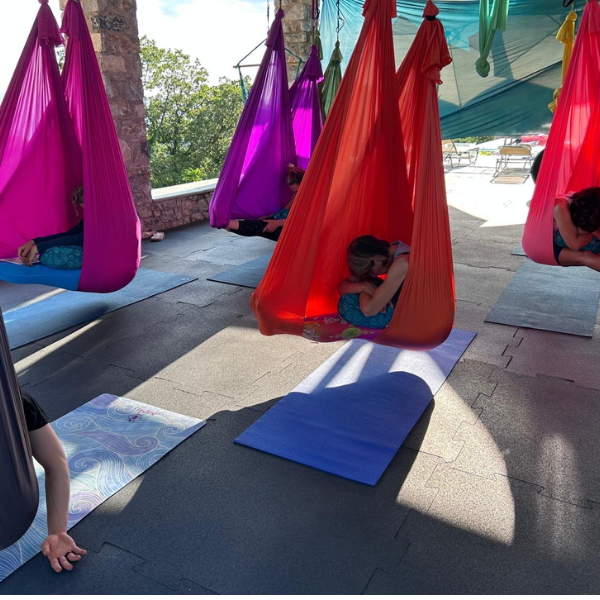 Villa Beauty | Yoga Retreats | Yoga Reisen | Aerial Yoga | Milies | Griechenland